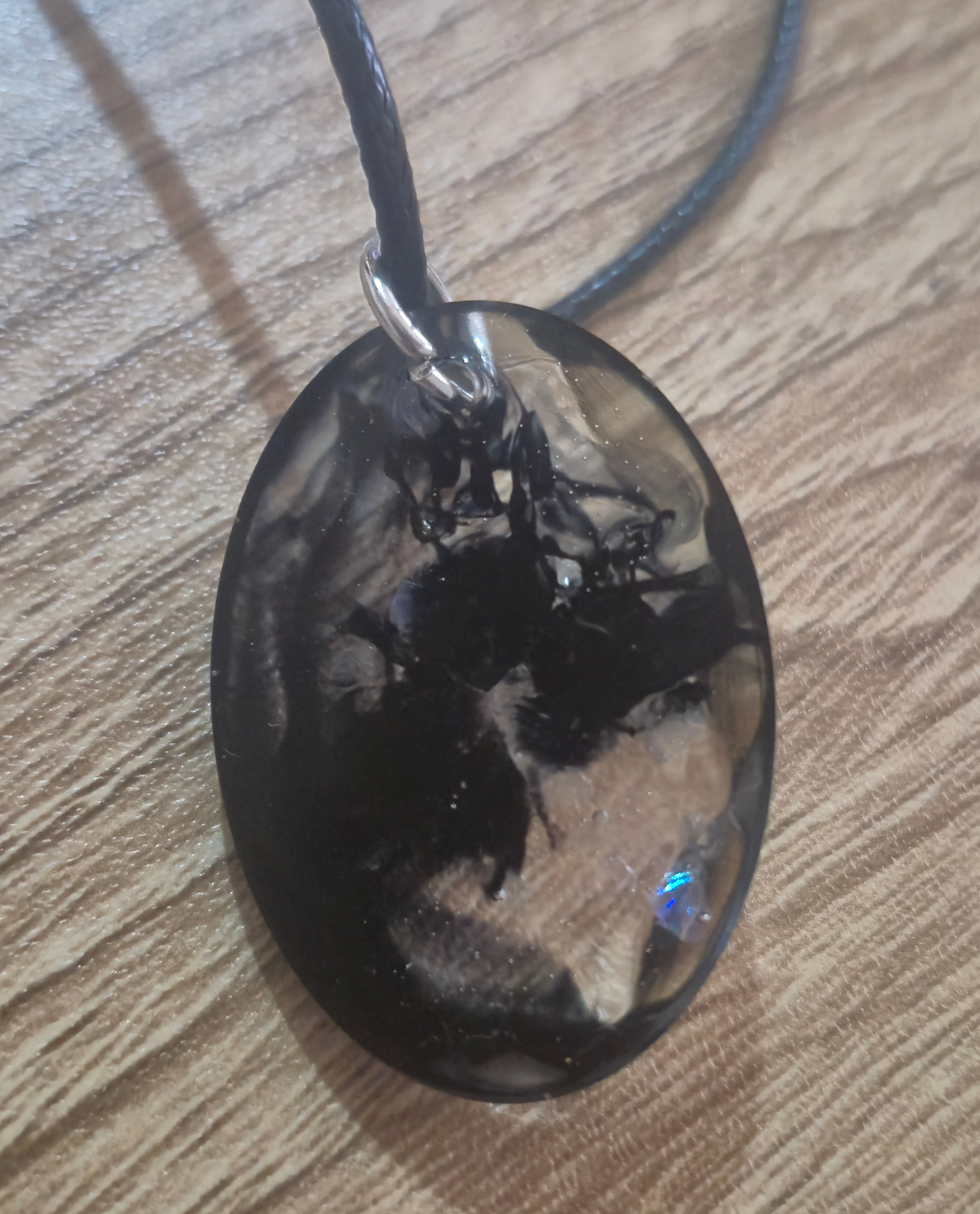 Collier Agate Noir